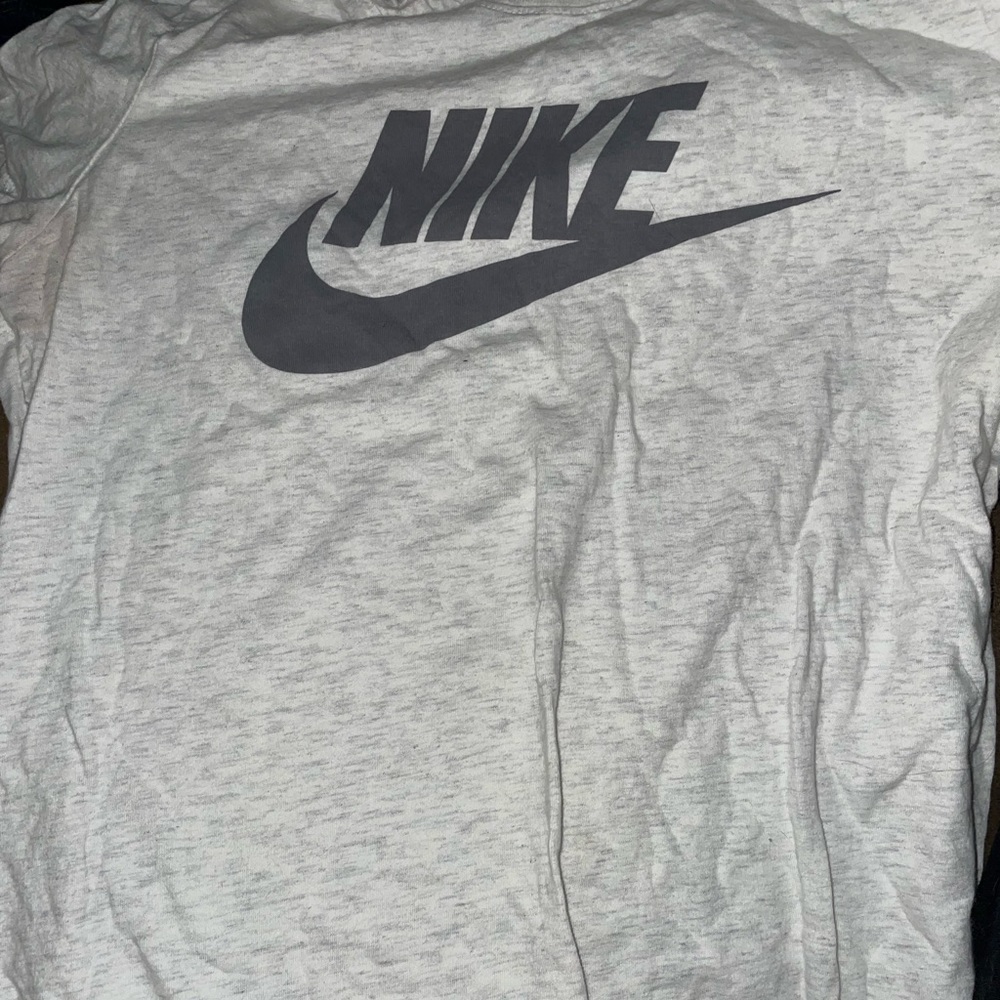 Nike tee shirt
